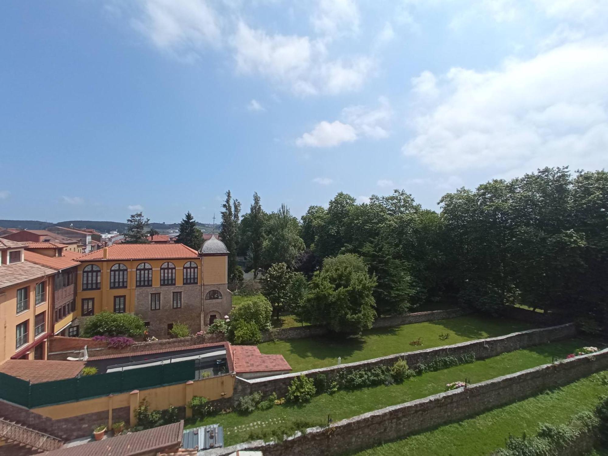 Piso Aviles Centro Parque Ferrera ภายนอก รูปภาพ